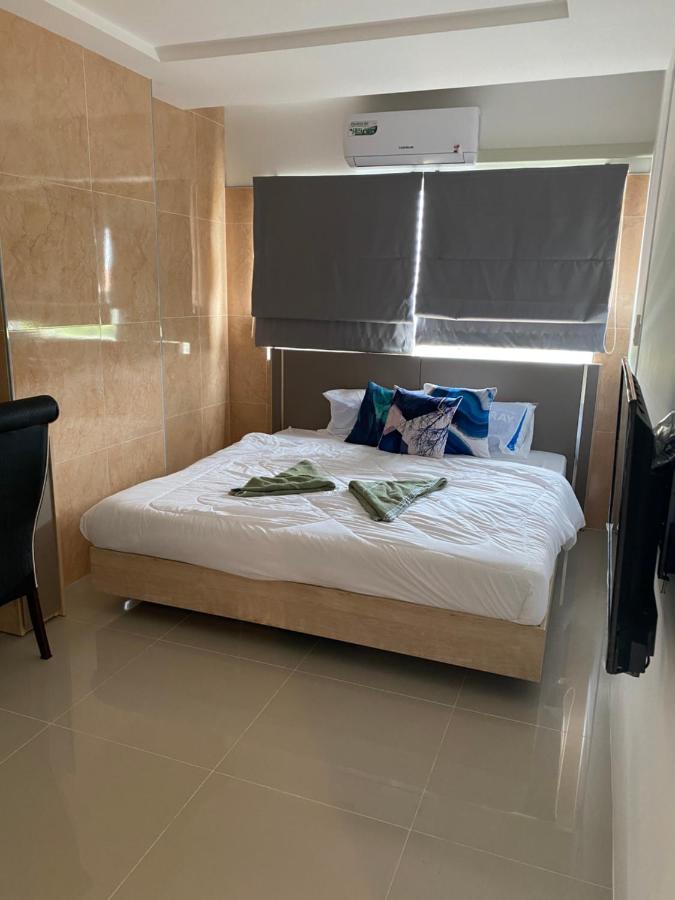 Trio Gems Condo, Pattaya Thailand Jomtien Beach Buitenkant foto